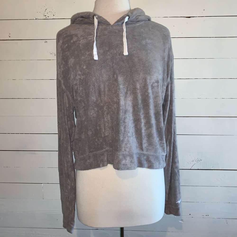 Grey Hollister crop hoodie